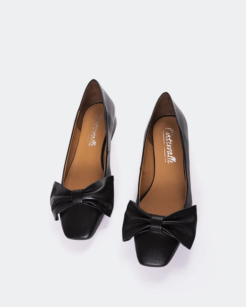 Cuir Noir Admiralty
