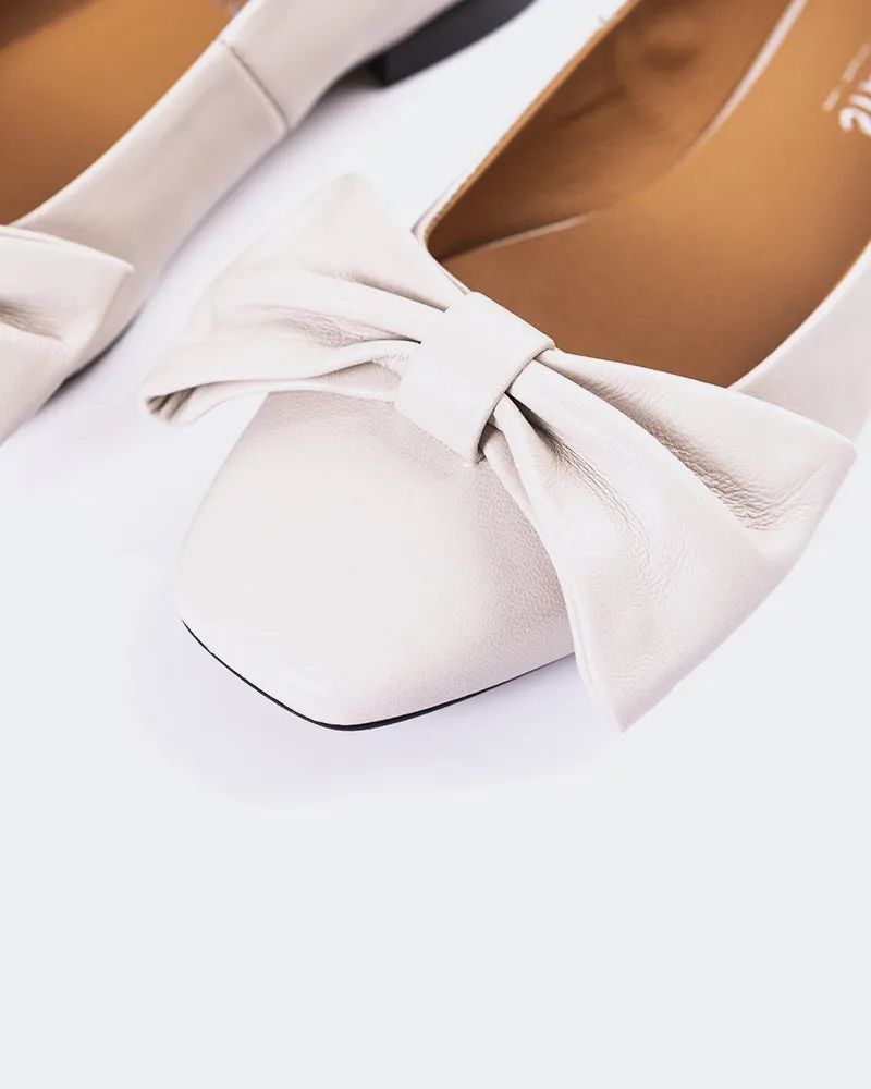 Cuir Admiralty Blanc Cassé