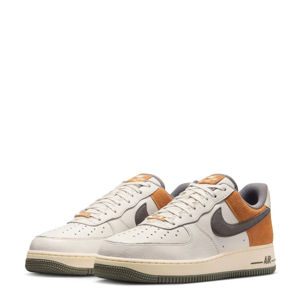 Air Force 1 Low 07 LV8 - Hommes