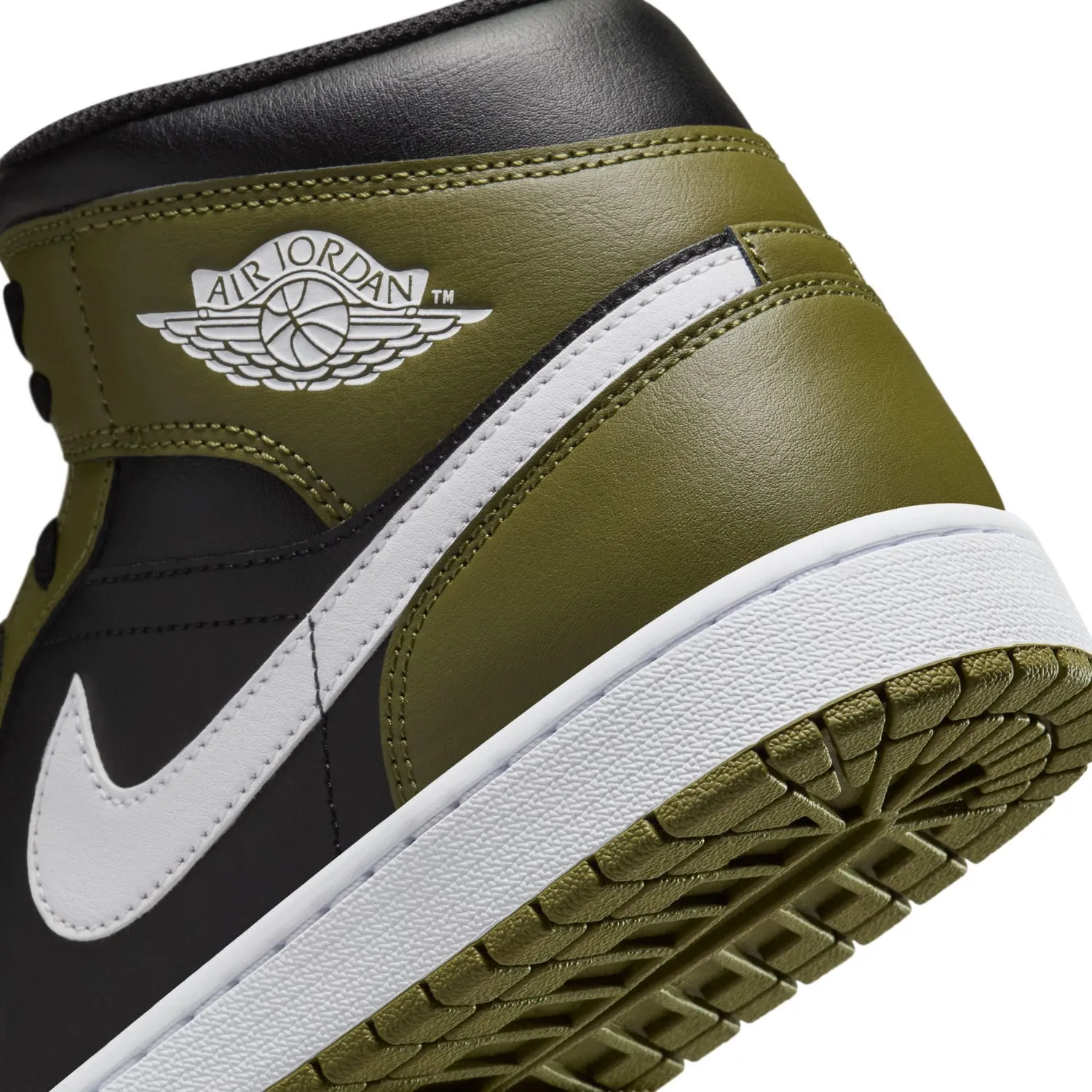 AJ 1 Mid - Hommes