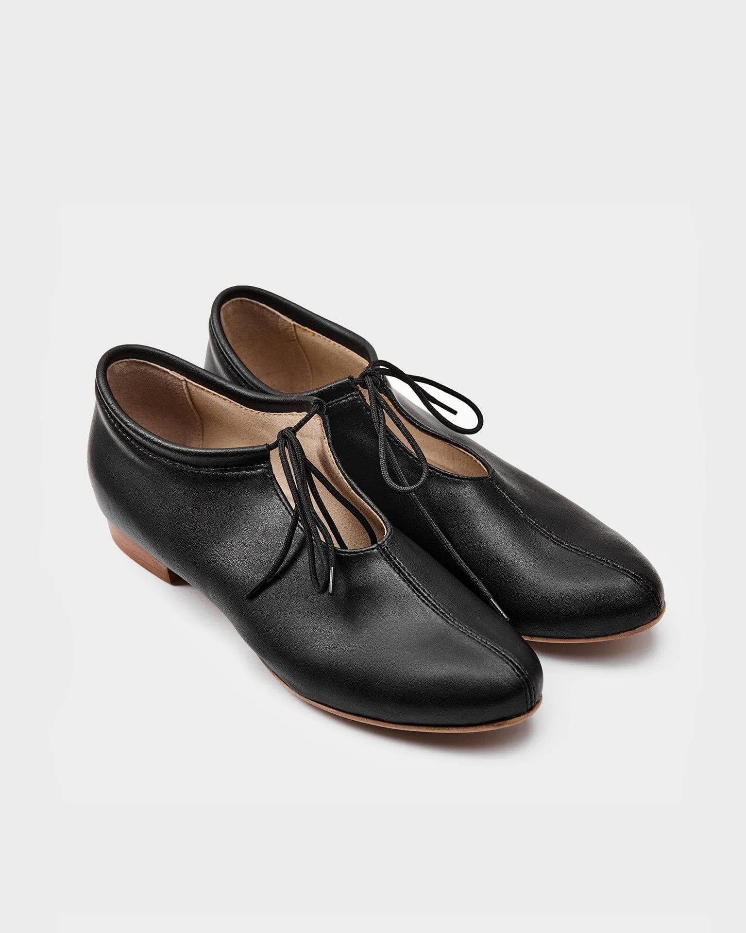 Akira Nopal Escarpins Végans en Cuir de Cactus pour Femme | Noir