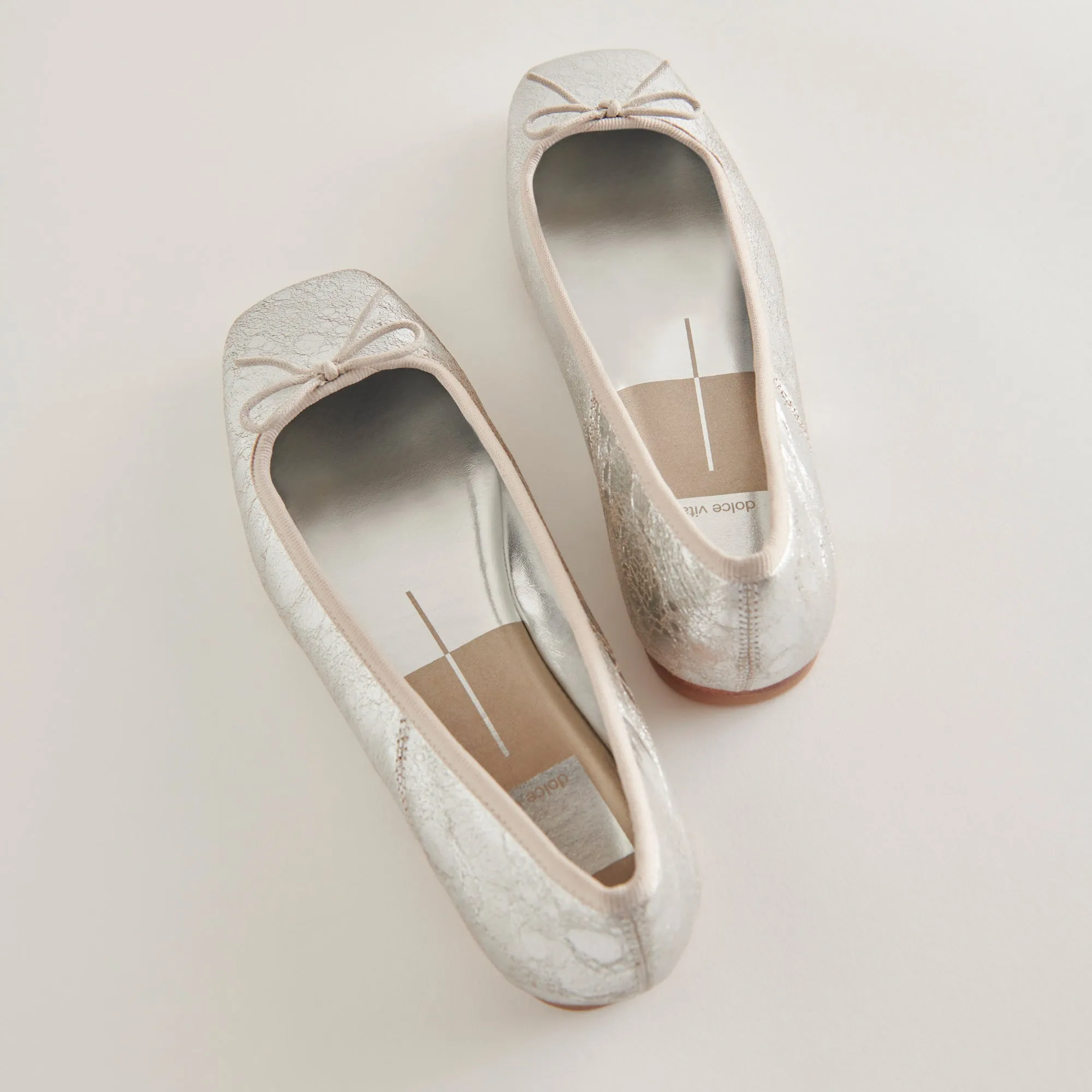 BALLERINES ANISA EN CUIR ARGENTÉ VIEILLI