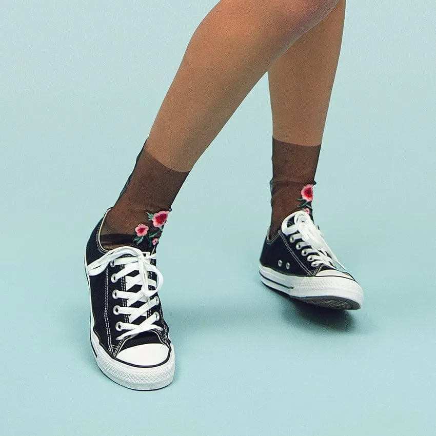 CONVERSE CHUCK TAYLOR ALL STAR BASSE FEMME NOIR/BLANC
