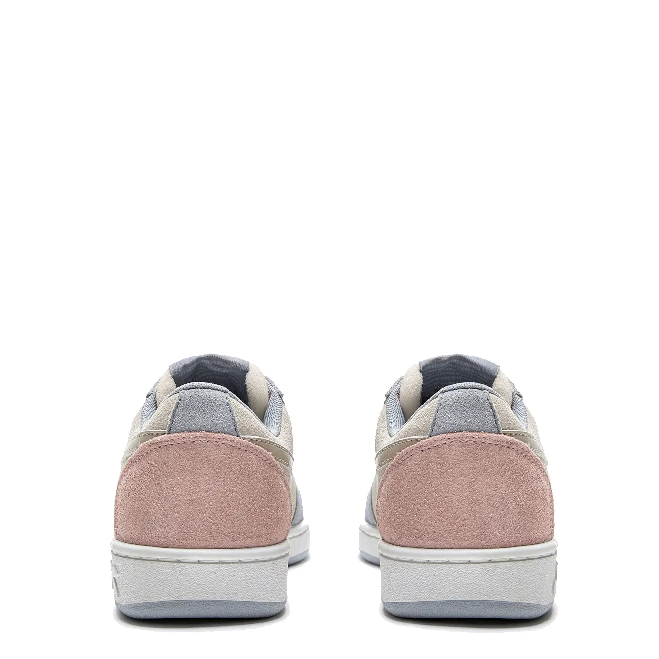 Diadora Magic Basket Low Suede pour Femme Glace Arctique / Blanc Murmuré