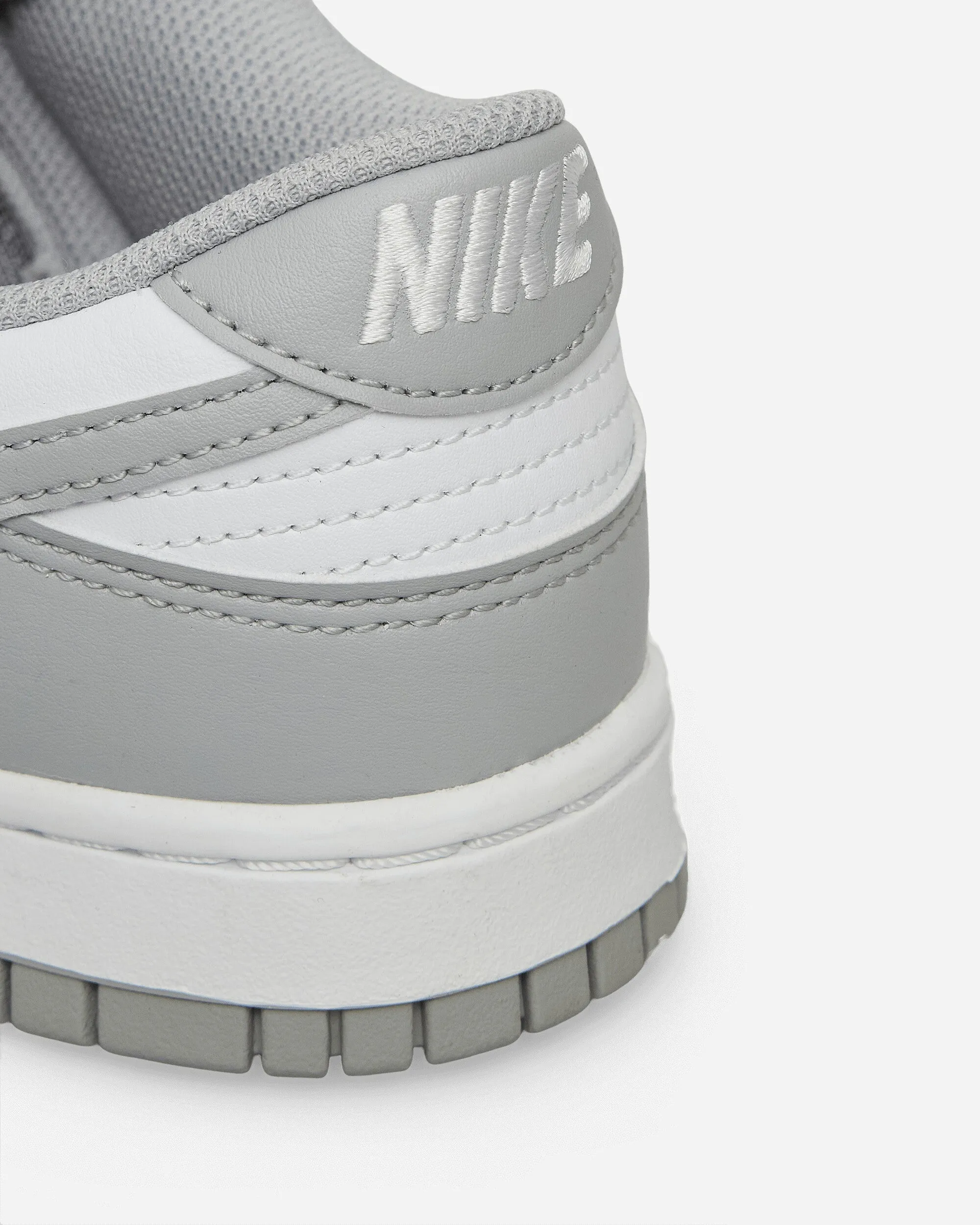 Baskets Dunk Low Blanc / Gris fumée clair