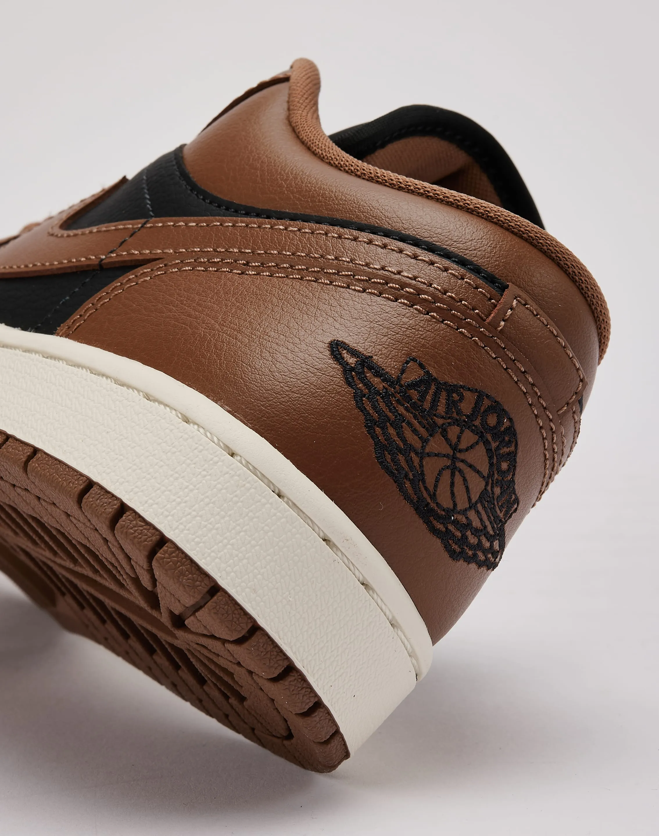 Jordan Air Jordan 1 Low