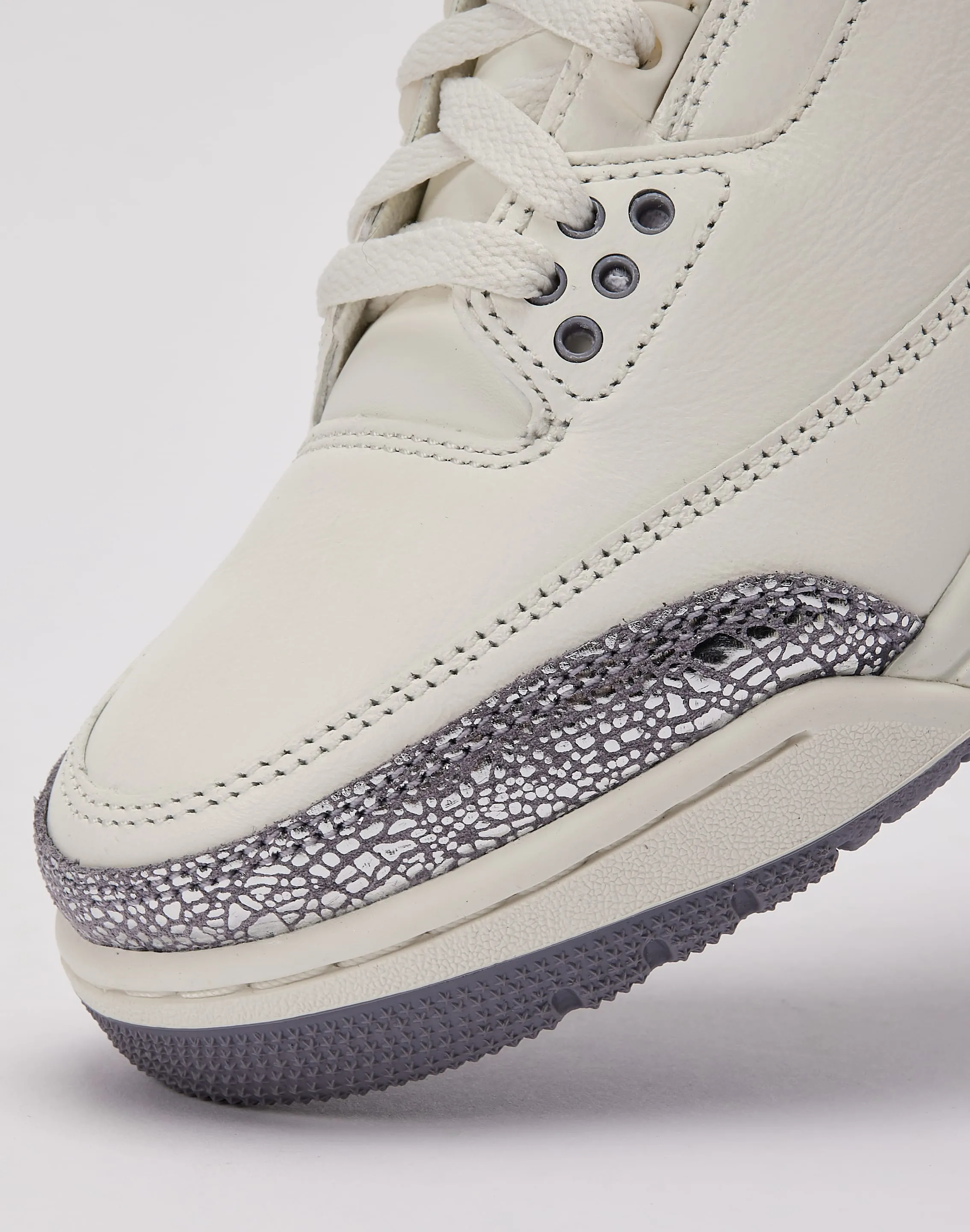 Jordan Air Jordan 3 Retro 'Voile Gris Ciment'