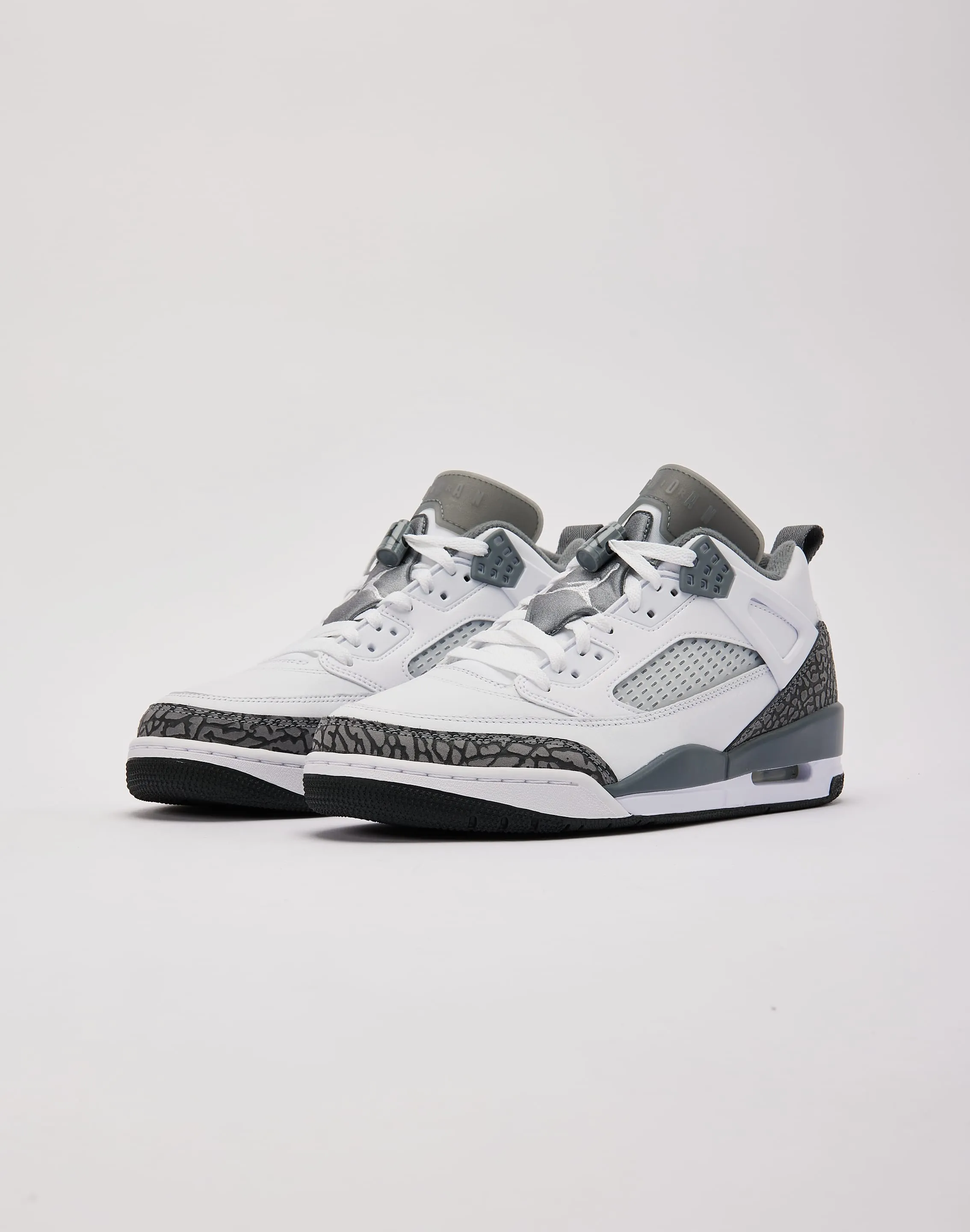 Jordan Spizike Low