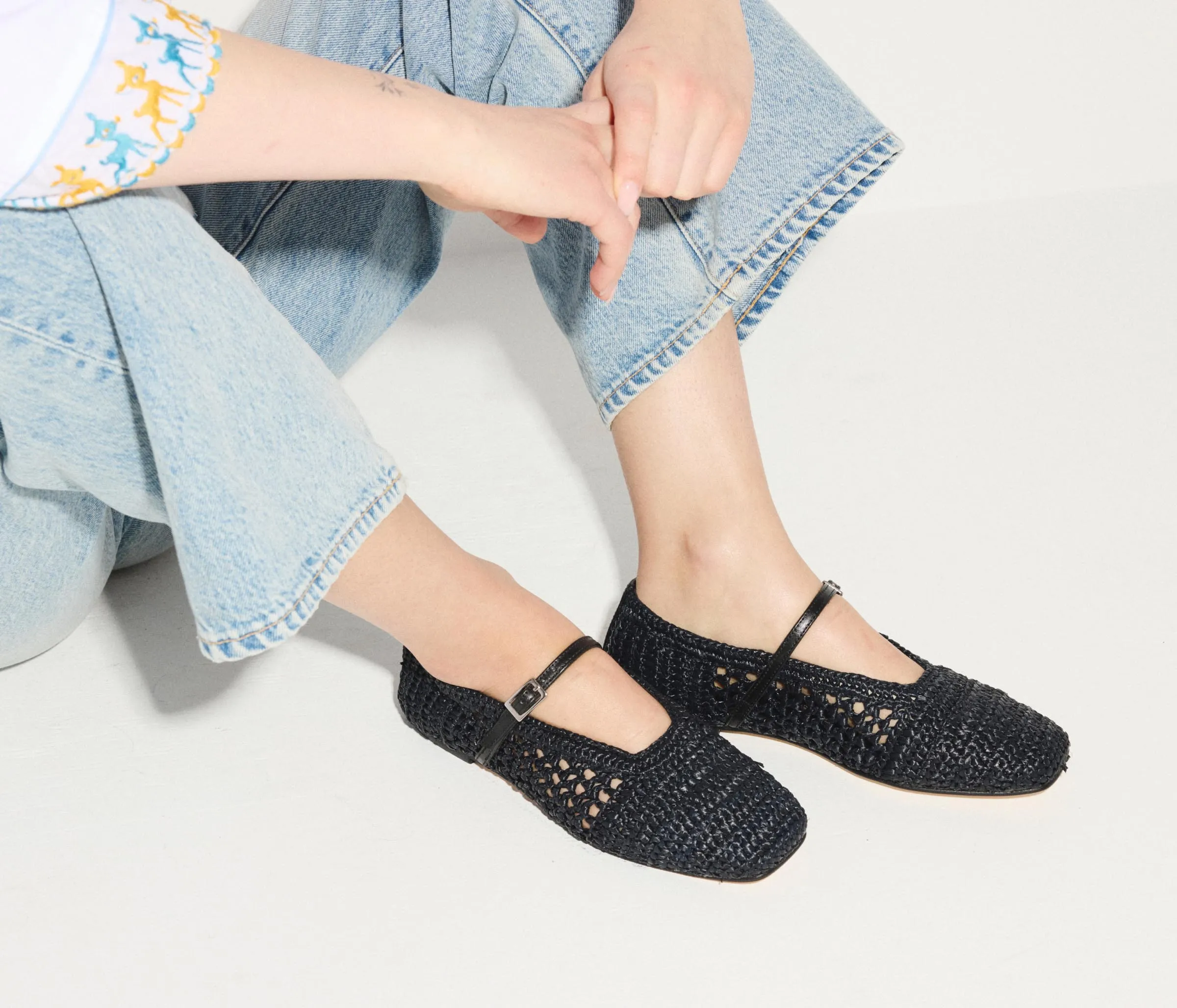 JULES MARY JANE FLAT