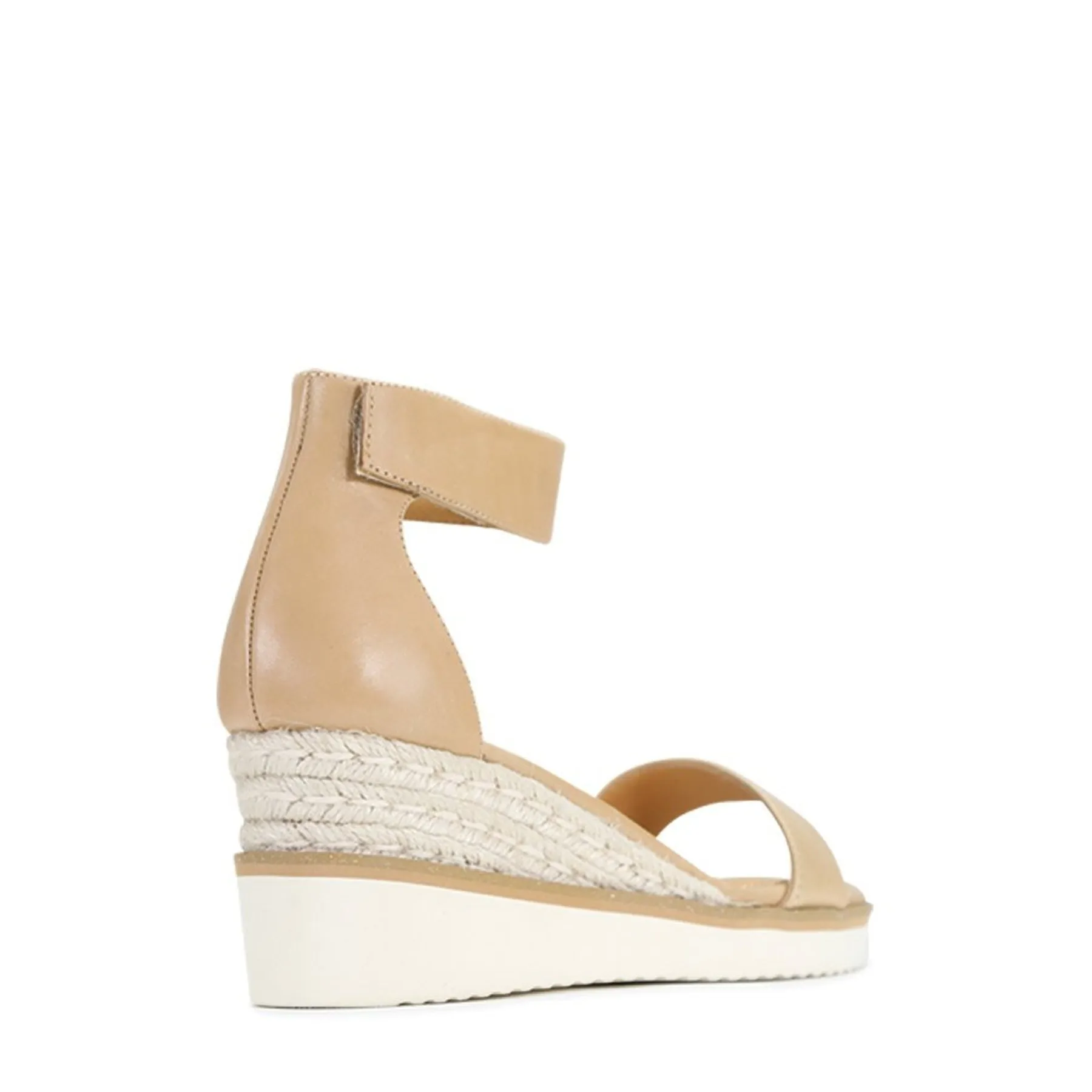 SANDALES ESPADRILLES EN CUIR CONFORTABLES