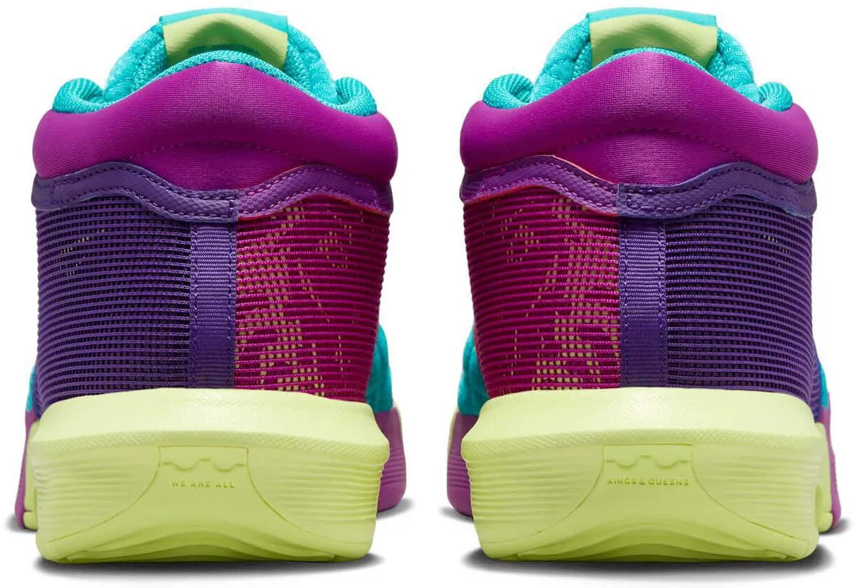 Chaussures de Basketball Homme LeBron Witness 8