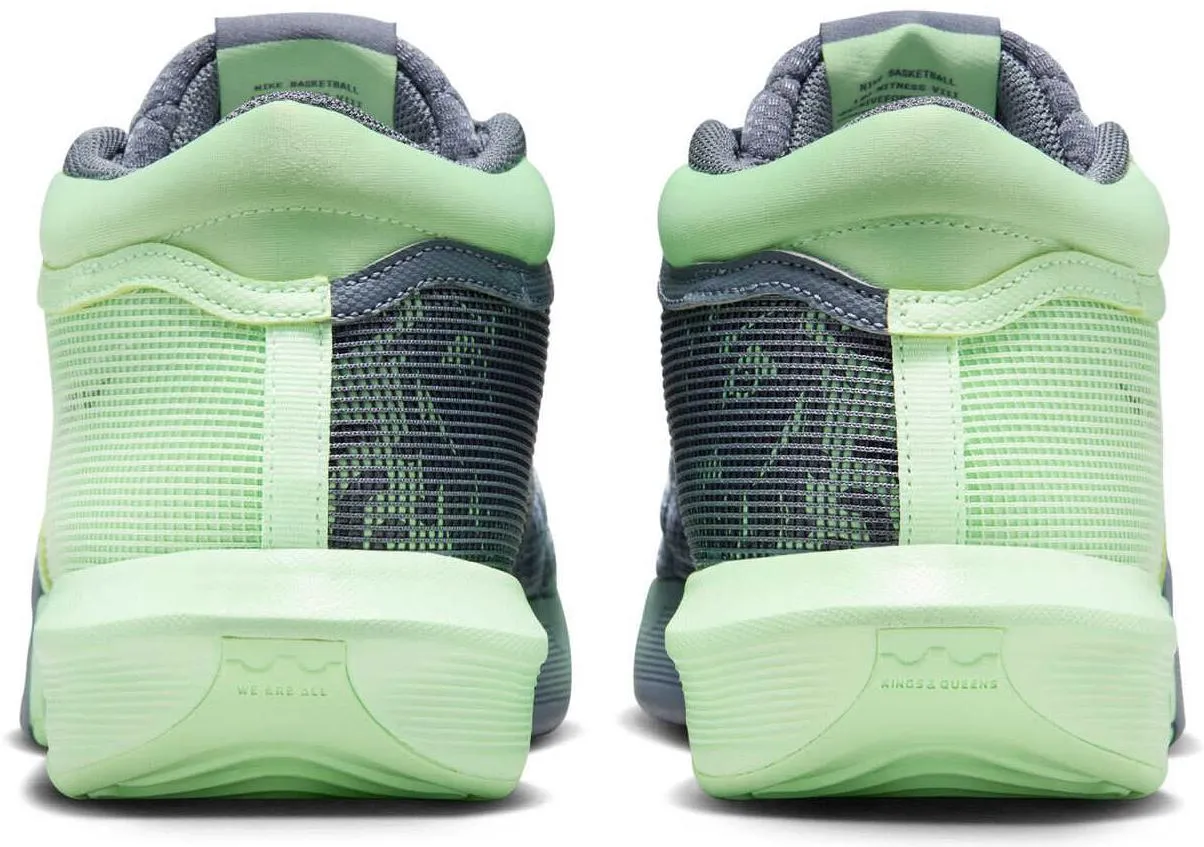 Chaussures de Basketball Homme LeBron Witness 8
