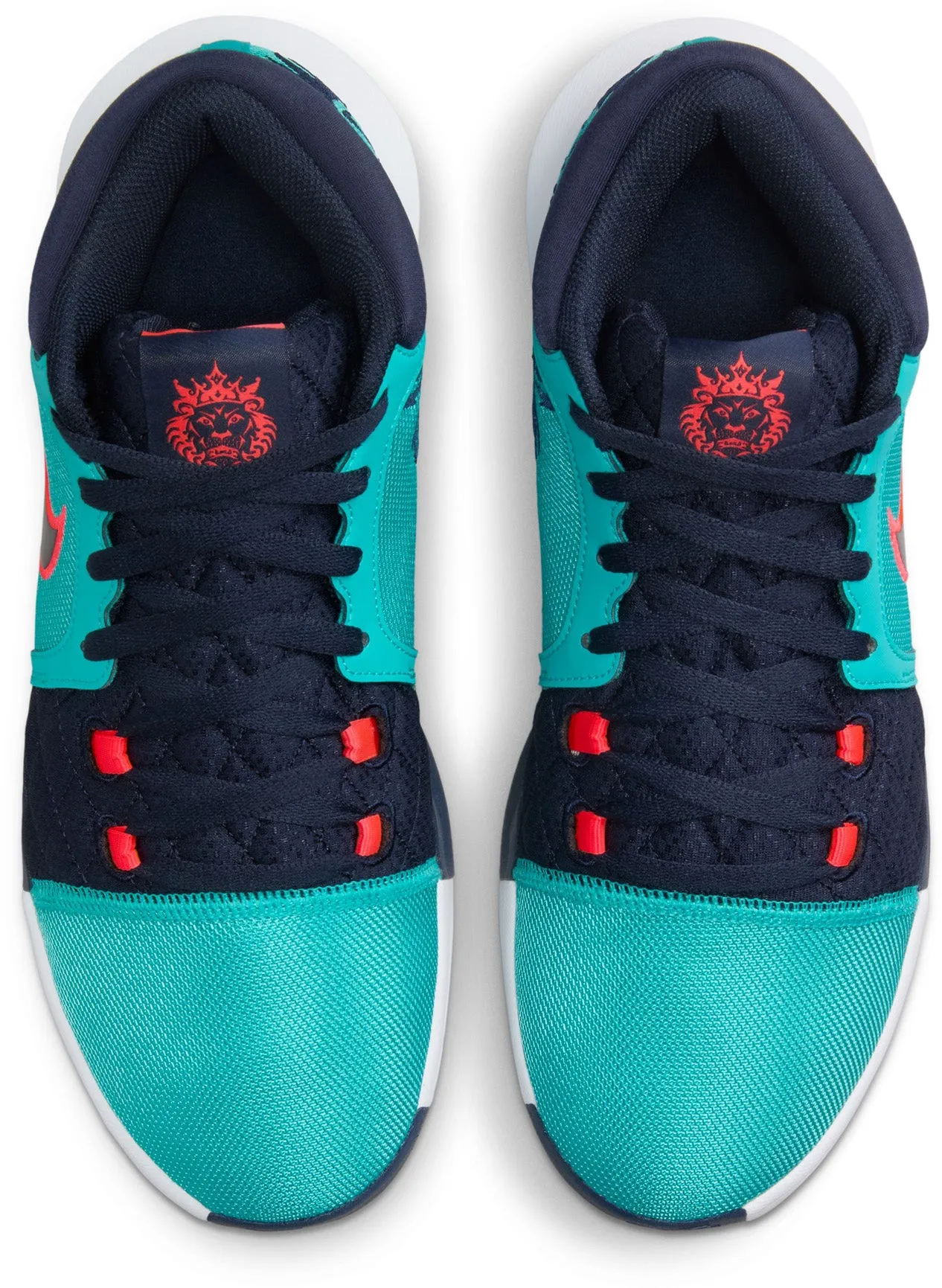 Chaussures de Basketball Lebron Witness VIII