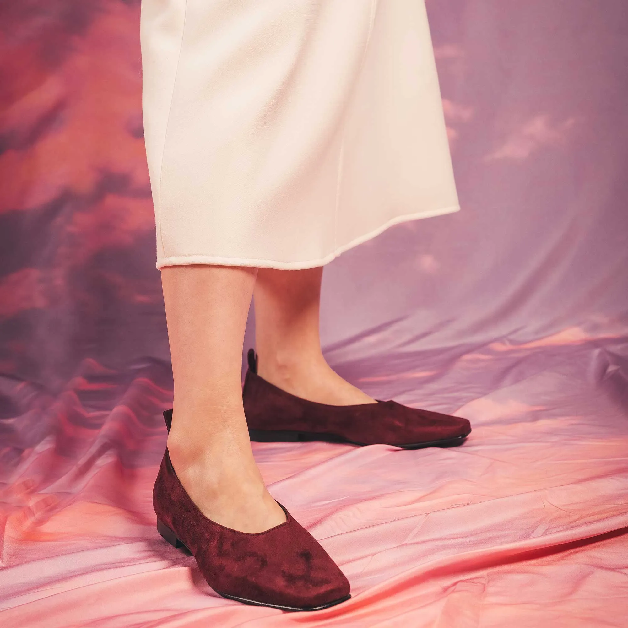 Melita Ballerines Femme en Suédine Végan | Bordeau