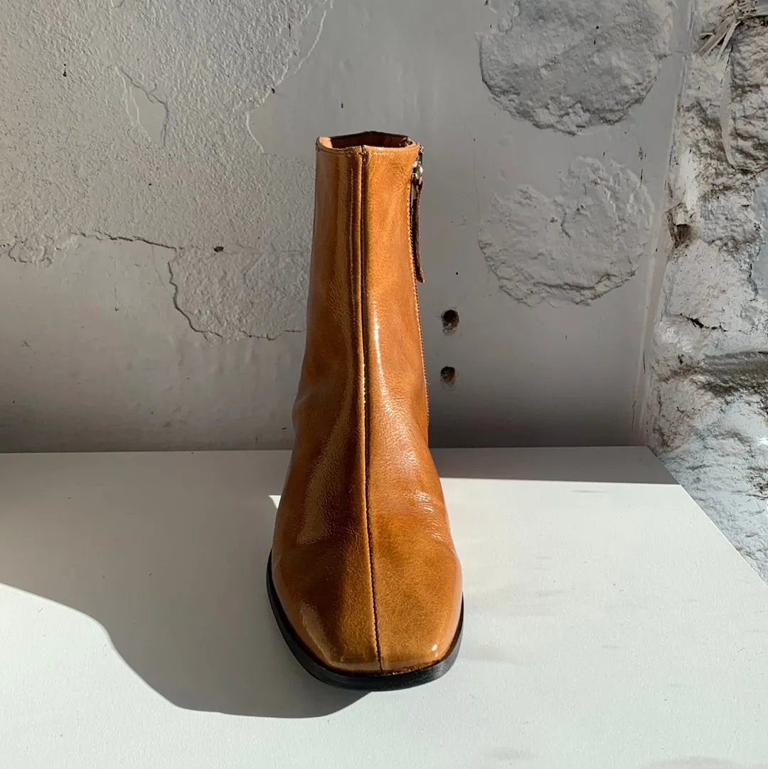 Neo 22515 Cuir Verni