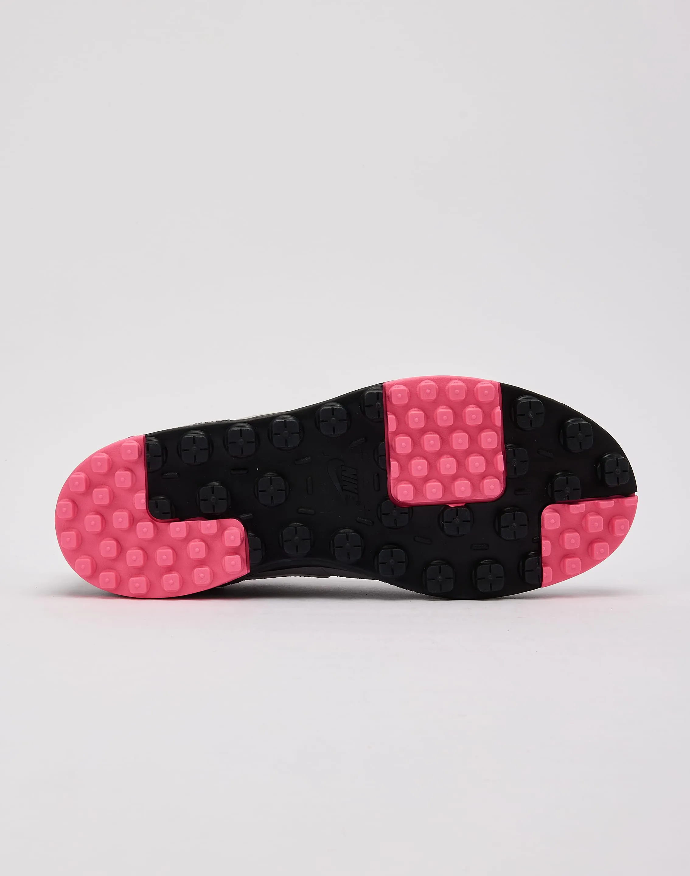 Nike C1TY