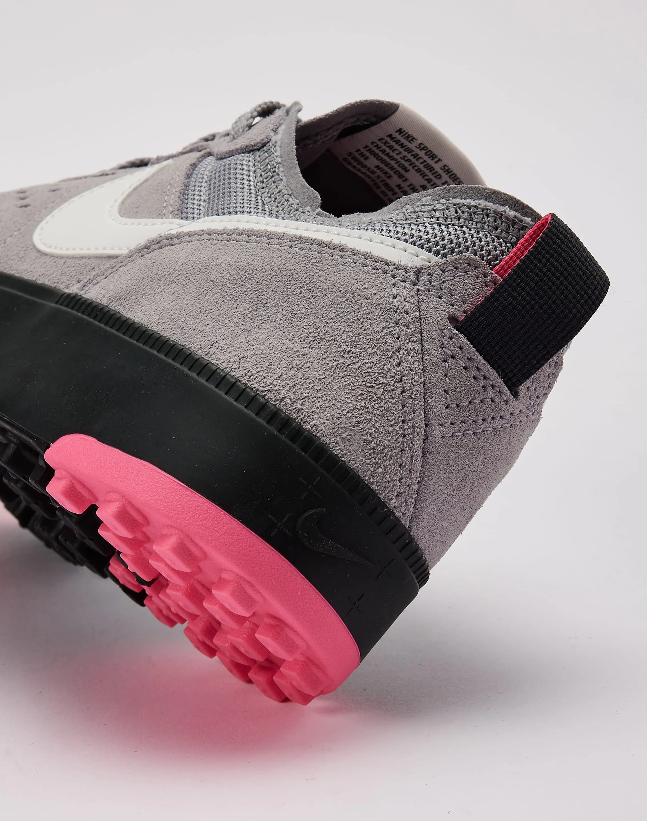 Nike C1TY
