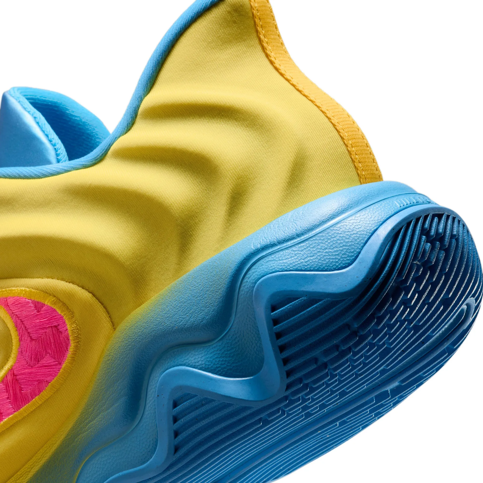 Chaussures de Basketball Nike Giannis Immortality 4