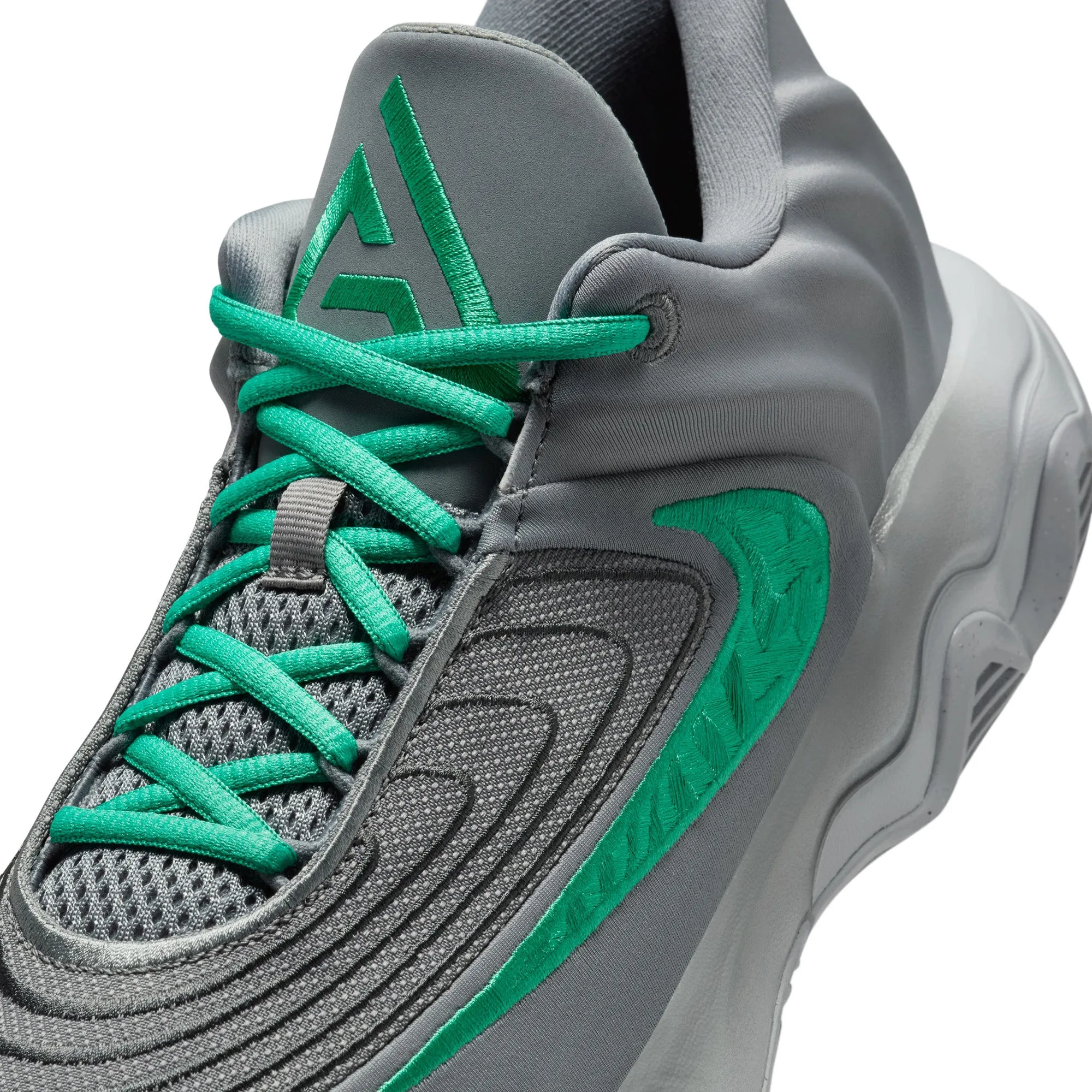 Chaussures de Basketball Nike Giannis Immortality 4