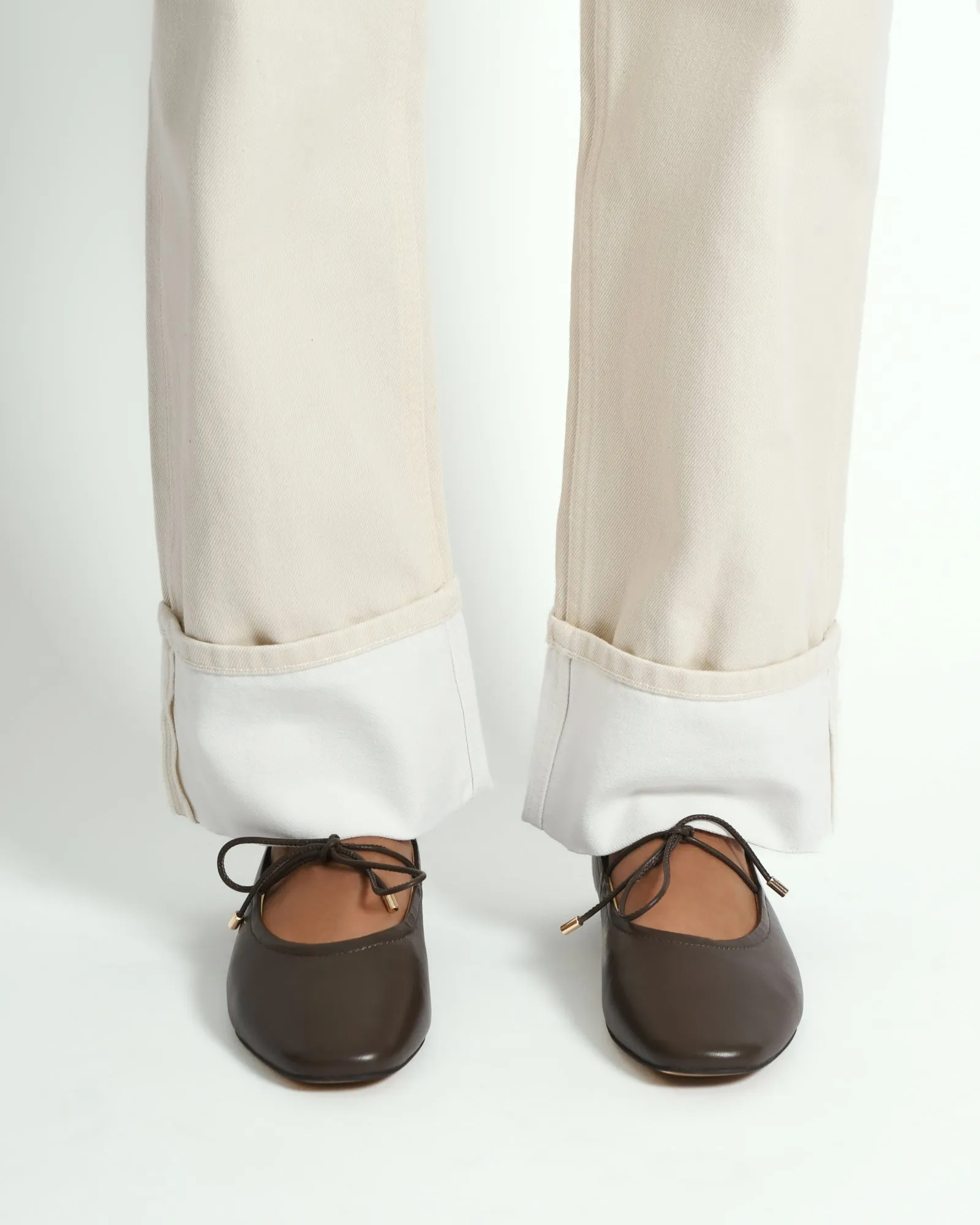 BALLERINES DÉCONTRACTÉES PETAL EN CUIR DE SEIGLE FONCÉ