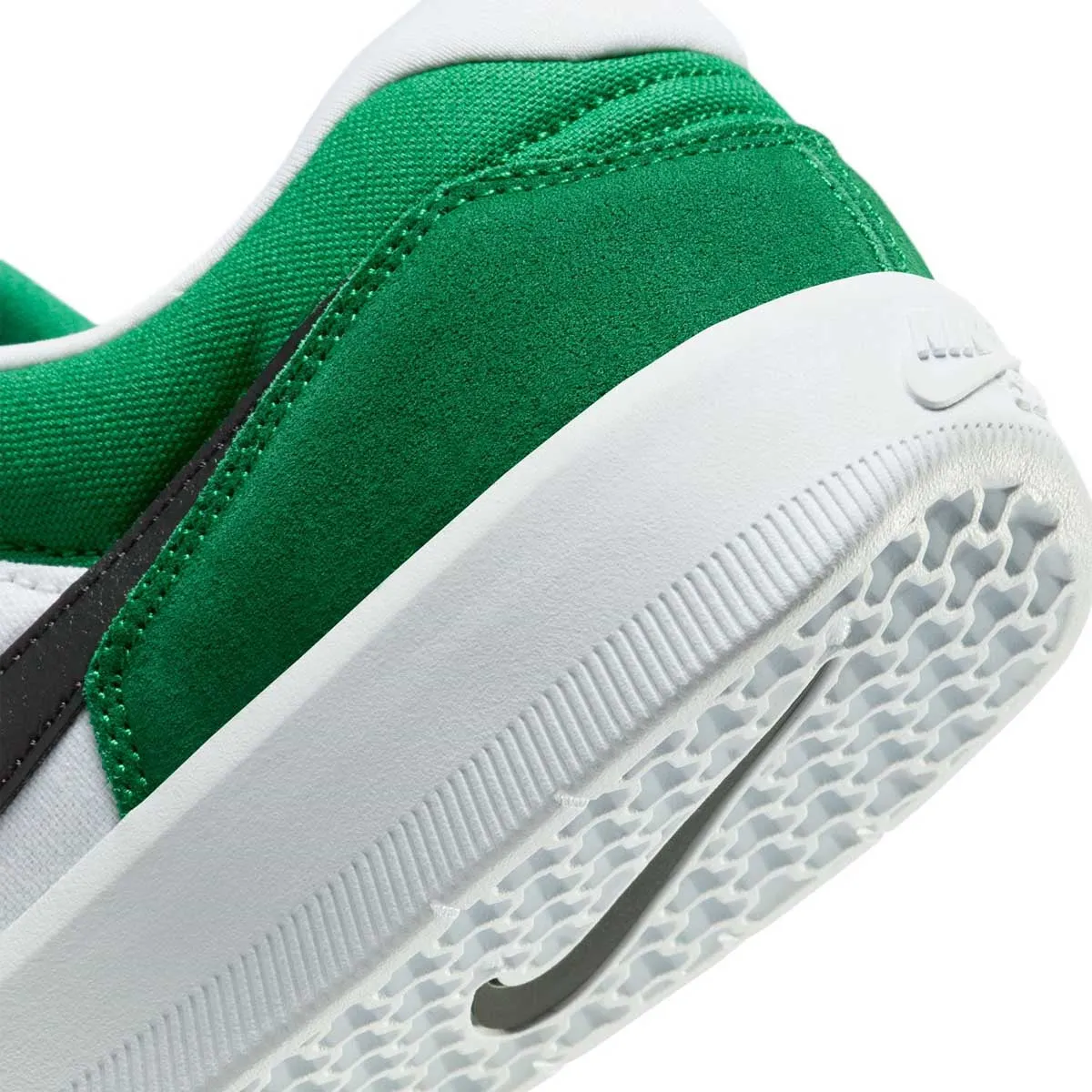 SB Force 58 'Vert Pin Noir'