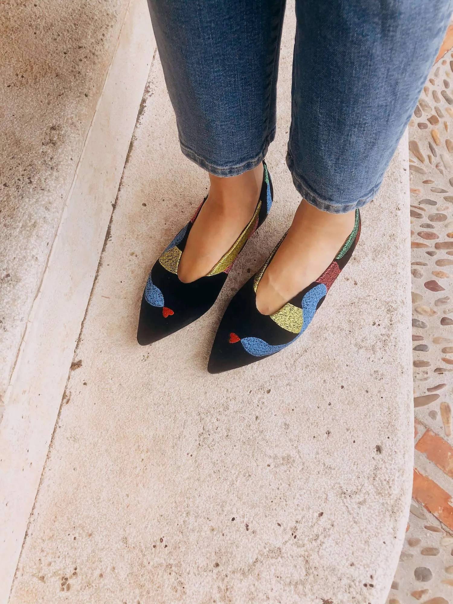 Soul of Colette Ballerines Véganes Brodées en Simili-Cuir Écologique | Noir