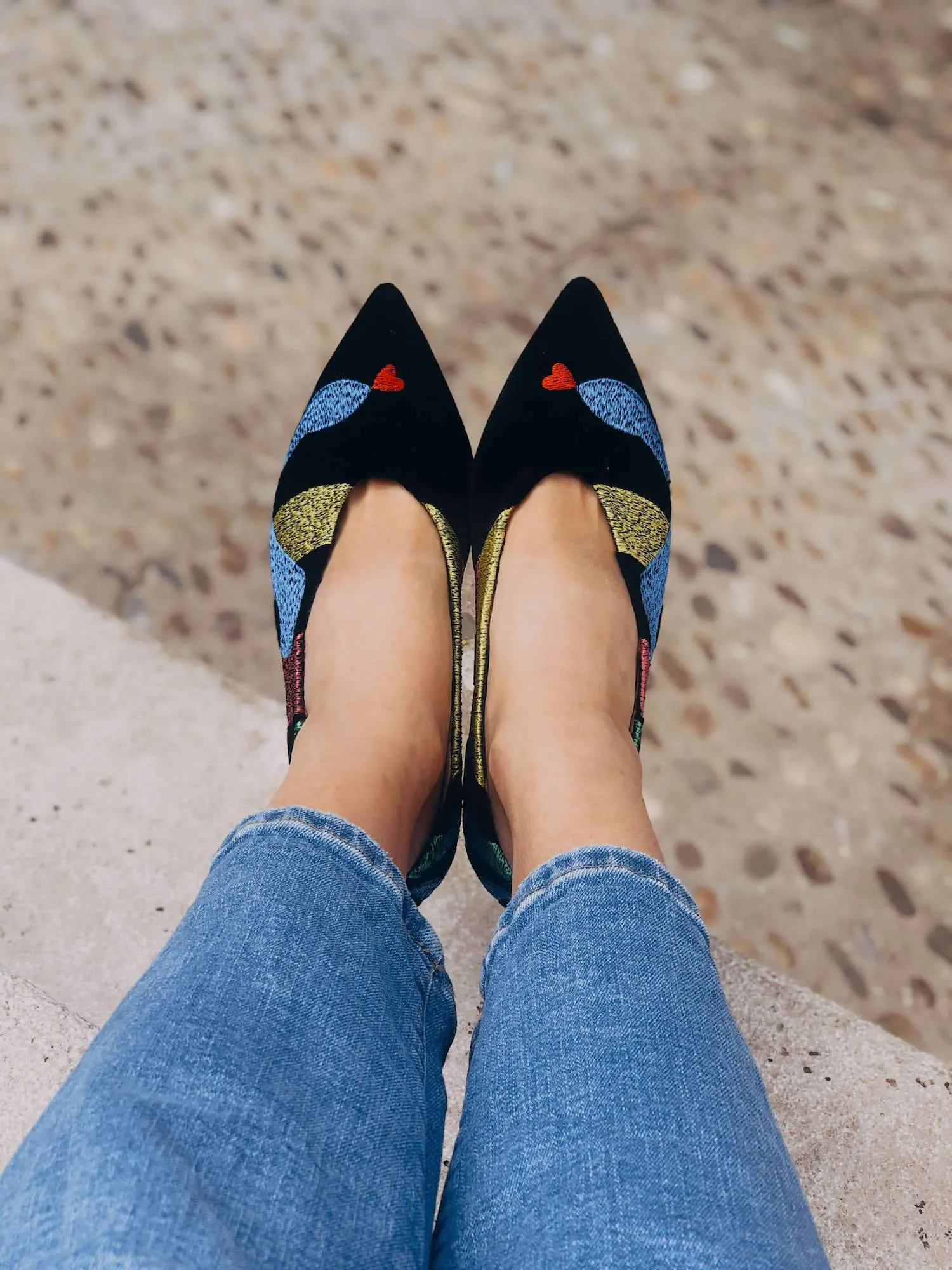 Soul of Colette Ballerines Véganes Brodées en Simili-Cuir Écologique | Noir
