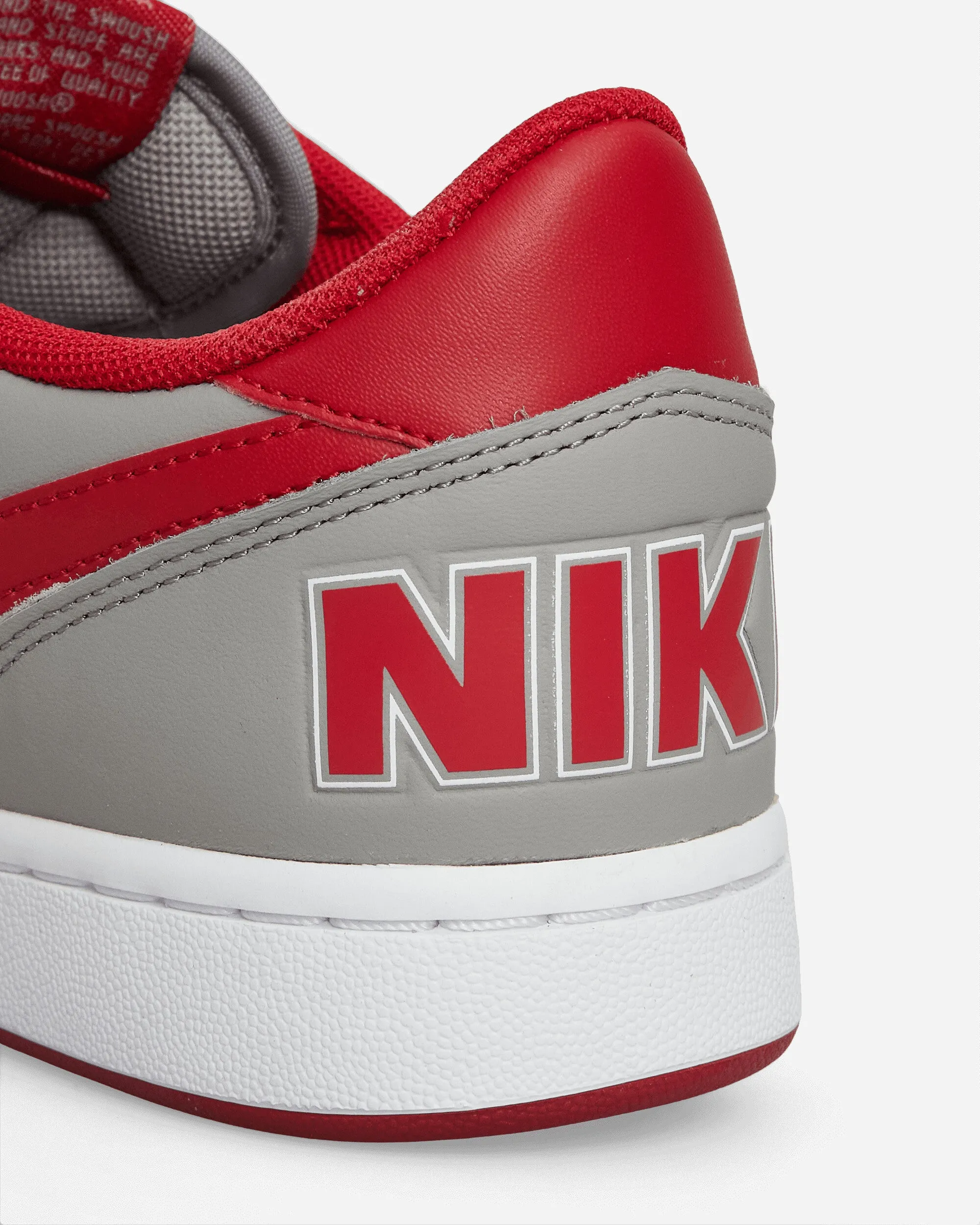 Baskets basses Terminator Gris moyen / Rouge universitaire