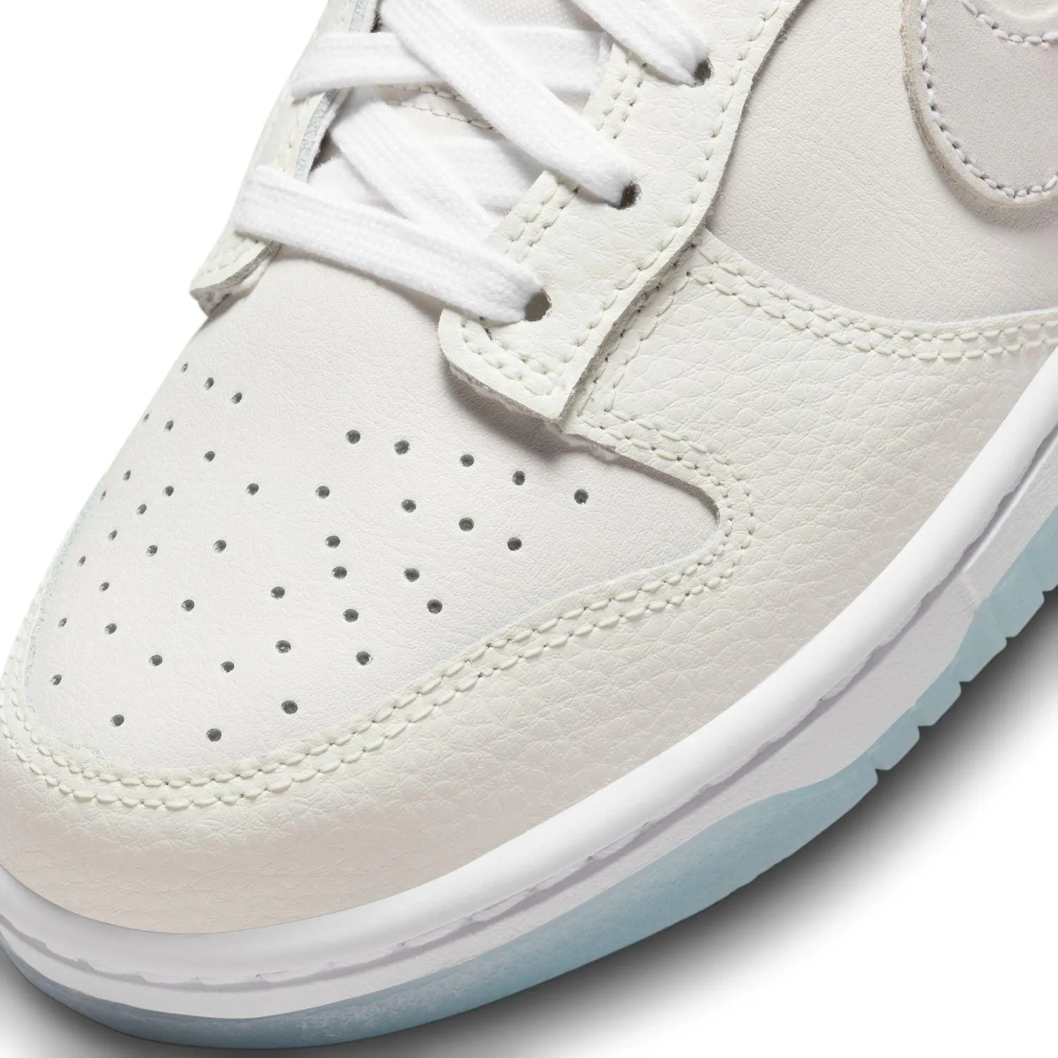 Wmns Dunk Low SE 'Stéréo Musical'